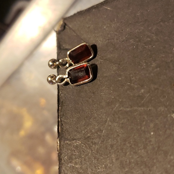 925 silver and Garnet errings - Picture 2 of 4
